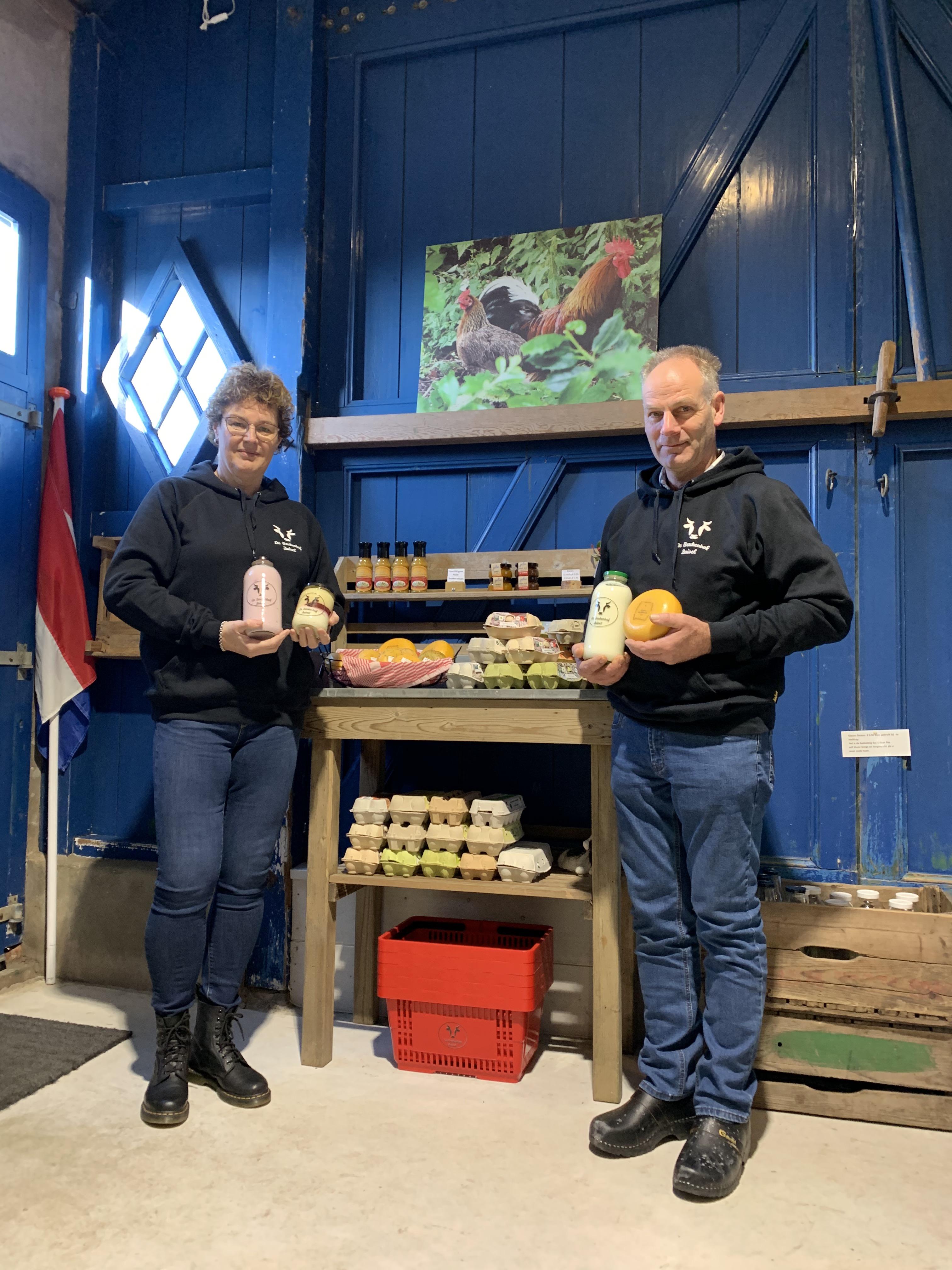 Gammel geldkistje ingeruild voor professionele pin. Zuivelhandel aan huis moderniseert